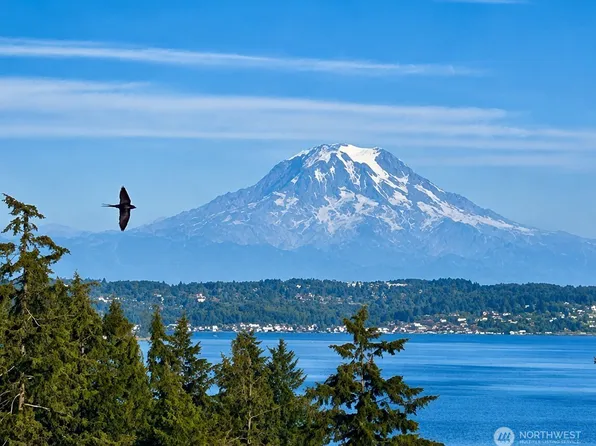 8818 30th Street Ct NW, Gig Harbor, WA 98335