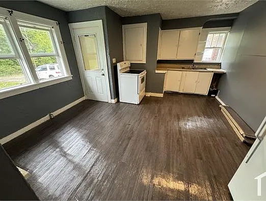 1 bed, 500 sqft, $1,101 — Photo 1