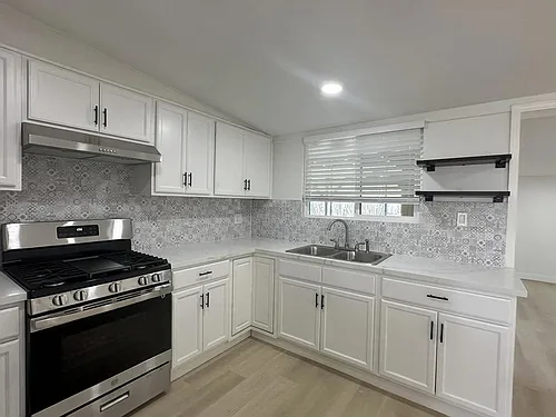 30201 San Diego Dr Photo 1