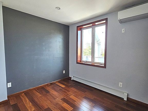 5th image of 54-02 Junction Blvd #3A
