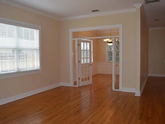 5th image of 3812 W Obispo St