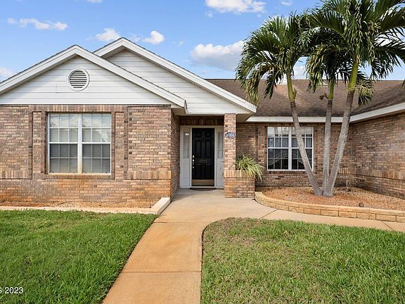 5th image of 1055 Hollow Brook Ln