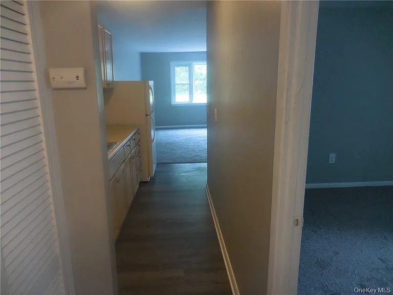 41 Willow Ave — Photo 9