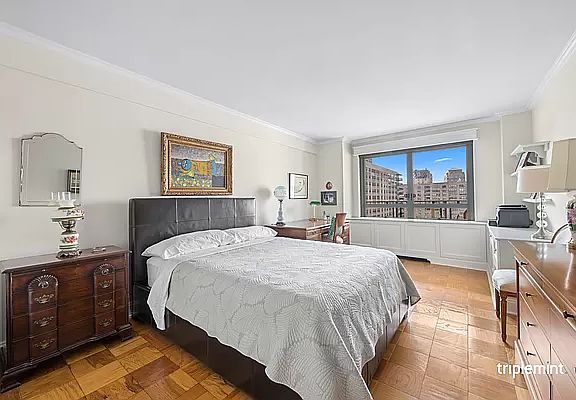 5th image of 170 W End Ave APT 25E