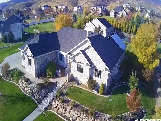 1st image of 670 W Lupine Dr
