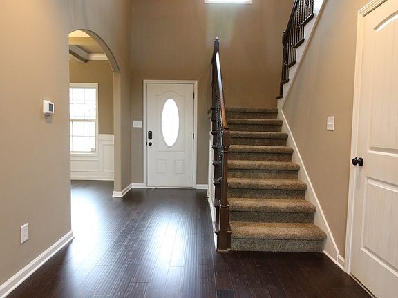 3rd image of 382 Summerfield Lot 382