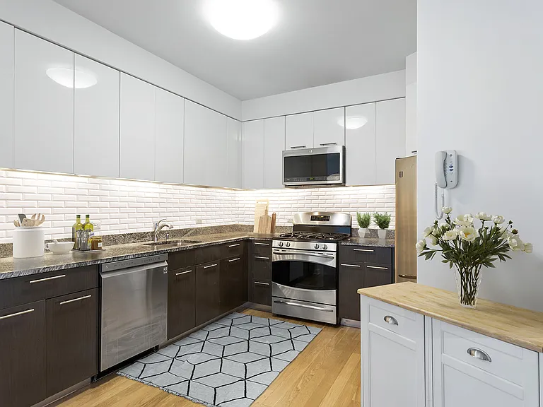 230 Ashland Pl #6A — Photo 3