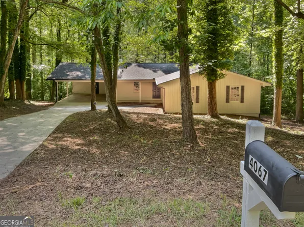 4067 Country Ln, Gainesville, GA 30507