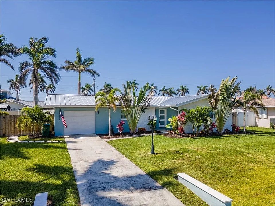 1st image of 444 Bayshore Dr