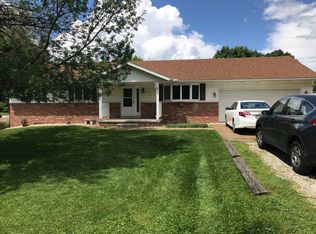 415 E Cypress St, Elmwood, IL 61529
