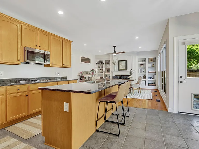 5231 Winter View Dr — Photo 16