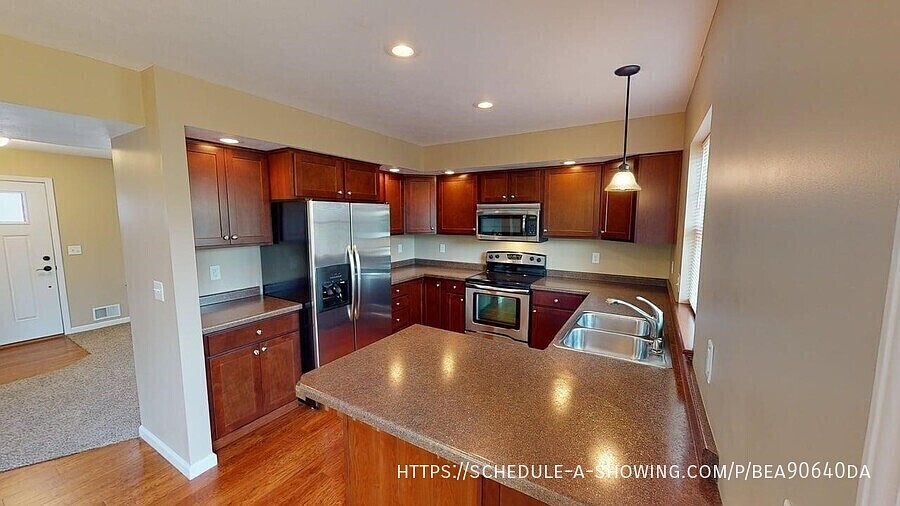 1st image of 1706 N Creek Dr