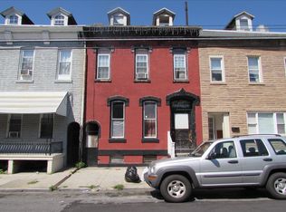 238 N 10th St, Reading, PA 19601