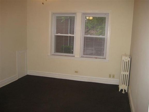 3rd image of 131 Pleasant Ave APT 2B