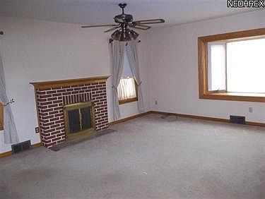 5th image of 207 Central Parkway Ave SE