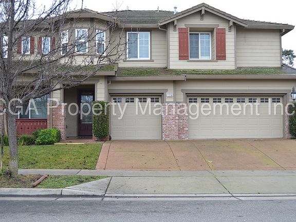 2nd image of 12338 Canyonlands Dr