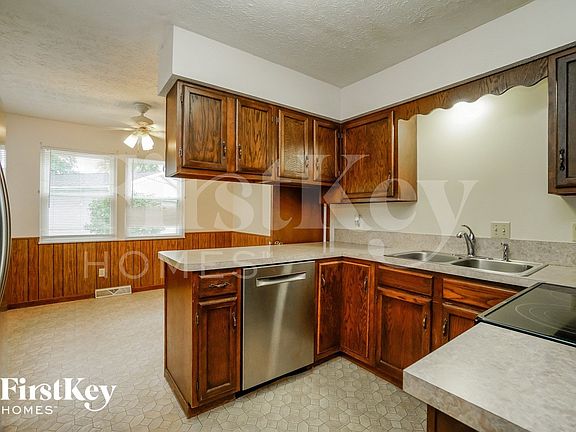 5th image of 116 Westview Dr