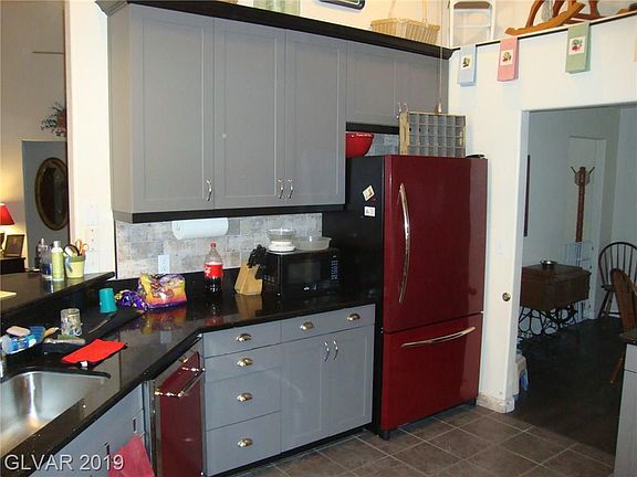 5th image of 1895 Fairhaven St
