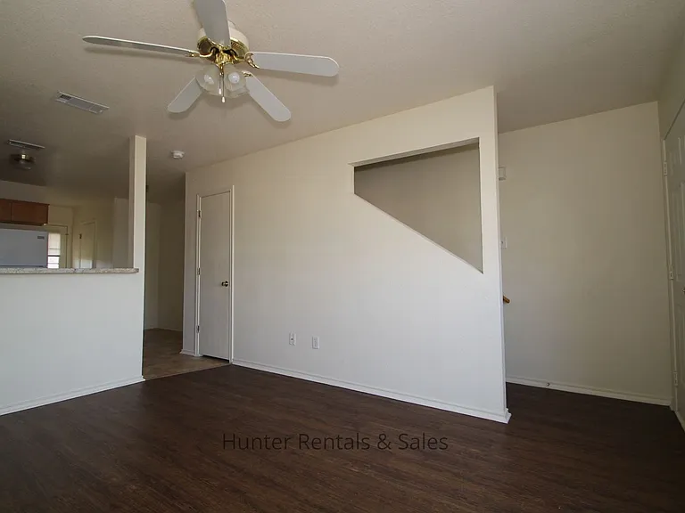 4000C Gus Dr — Photo 13