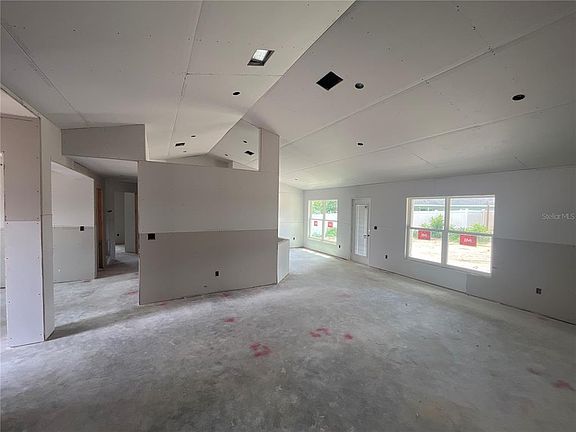 4th image of 16322 SE 89th Ct