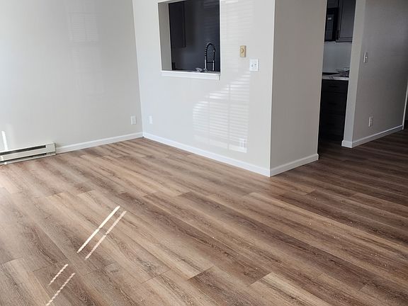 3rd image of 117 W Polk Ave #15