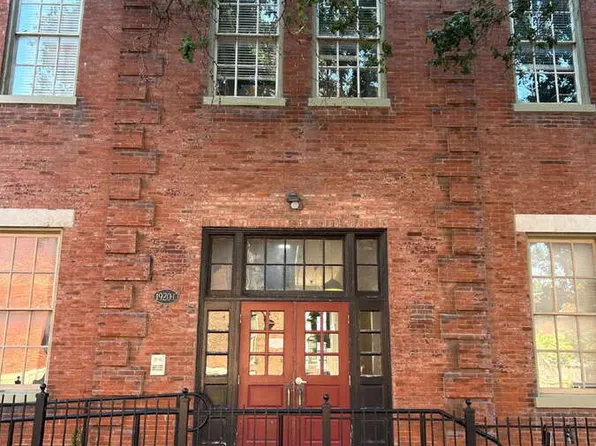 1920 S 8th St APT 5C, Saint Louis, MO 63104