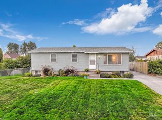 110 Davis Dr, Filer, ID 83328