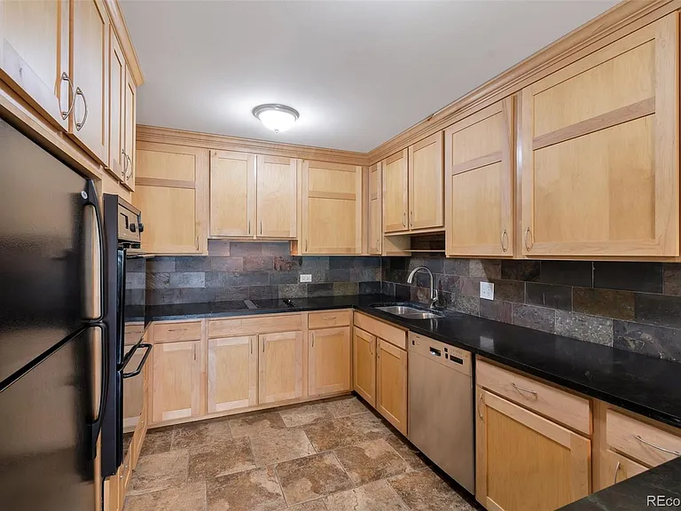 745 S Alton Way #2D — Photo 2