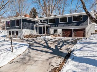 922 River St, Iowa City, IA 52246