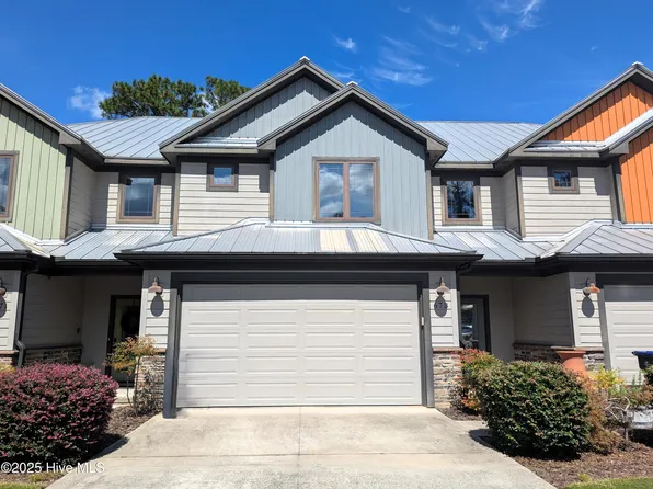673 S Ashe St, Southern Pines, NC 28387