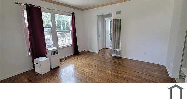 1 bed, 600 sqft, $2,400 — Photo 2