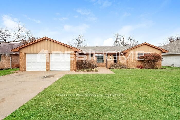 1st image of 2853 NW 115th Pl