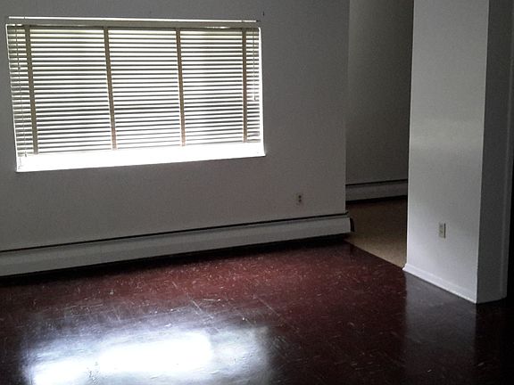 2nd image of 670 Gholson Ave APT 115