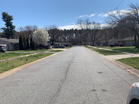 4th image of 123 Kenmar Dr