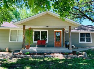 4645 Salzer Rd, Wamego, KS 66547