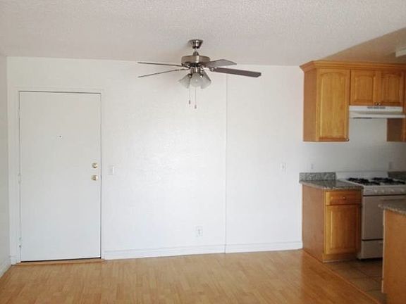 4th image of 7636 Fulton Ave APT 114