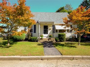 196 Cornell St, Cranston, RI 02920