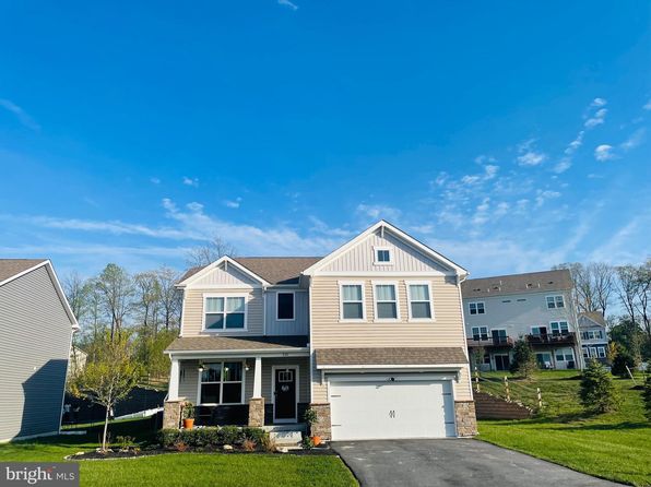 226 Seven Springs Ln, Downingtown, PA 19335