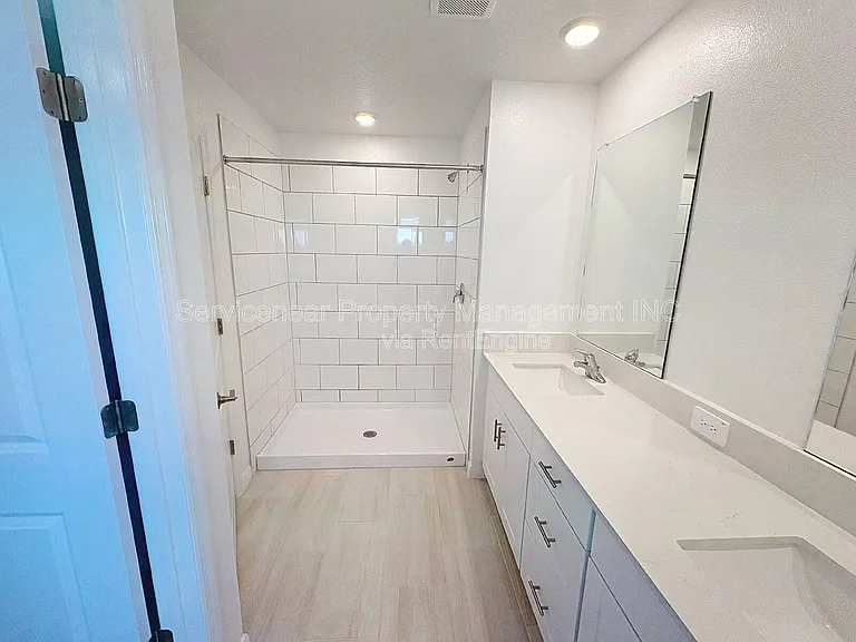 8438 Blue Wave Ln — Photo 21