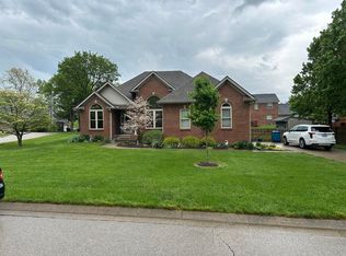 111 Lee Dr, Georgetown, KY 40324