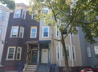 241 W 5th St #3, South Boston, MA 02127