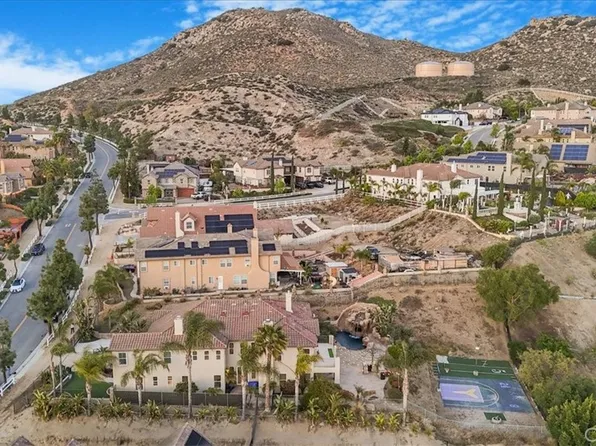 200 Cross Rail Ln, Norco, CA 92860