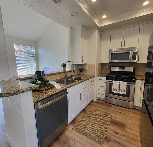 91 Whippoorwill Ln — Photo 4
