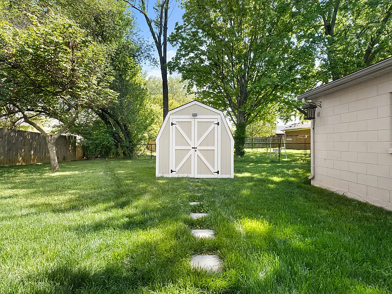 2815 Dandor Rd — Photo 29