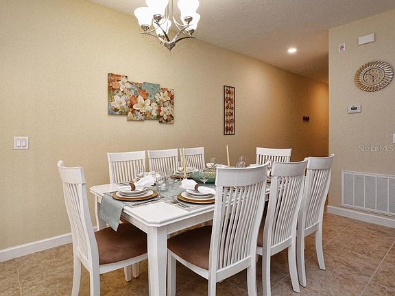 5th image of 2905 Banana Palm Dr