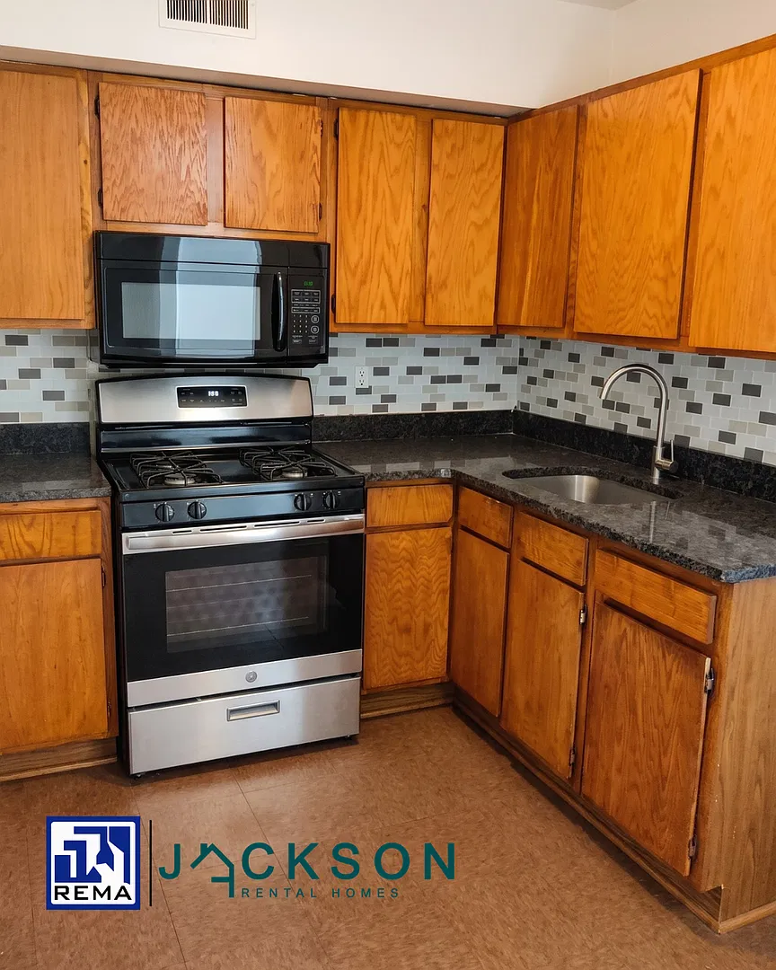 4217 W Girard Ave, — Photo 1