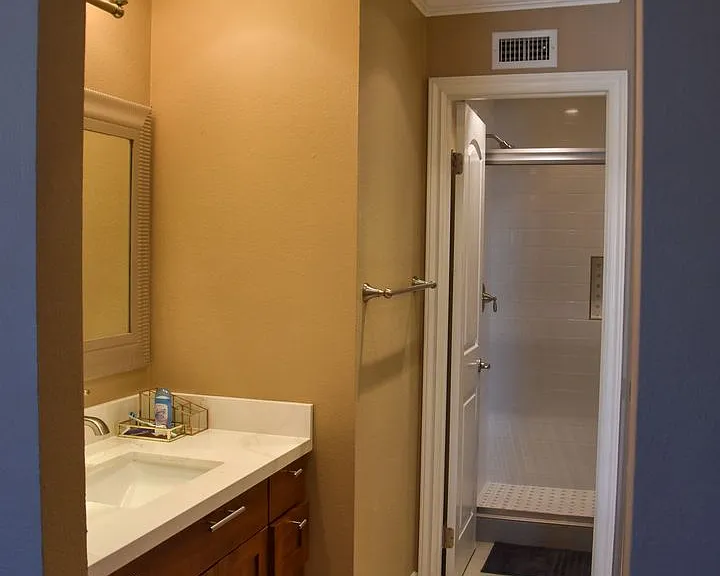 630 W Palm Ave #12 — Photo 58
