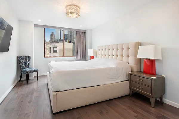 Sold by Douglas Elliman | media 27