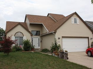 67642 Samuel Ct, Richmond, MI 48062