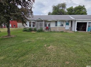 2316 W Main St, Salem, IL 62881